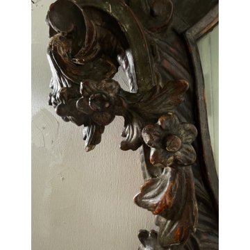 ANTICO SPECCHIO CORNICE LEGNO ORNATO INTAGLIATO FOGLIA ARGENTO PUTTO XVIII sec.