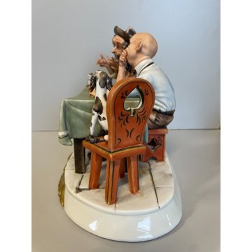 SCULTURA PORCELLANA Capodimonte CACCIATORE OSTE FIGURA CERAMICA BISCUIT SMALTO