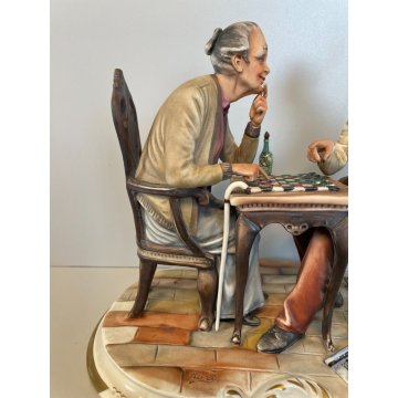 SCULTURA CERAMICA Capodimonte FIGURA COPPIA ANZINI GIOCO SCACCHI BISCUIT SMALTO