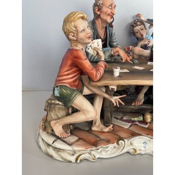 GRANDE SCULTURA TUTTOTONDO CERAMICA Capodimonte GIOCO POKER FIGURA NONNI NIPOTI