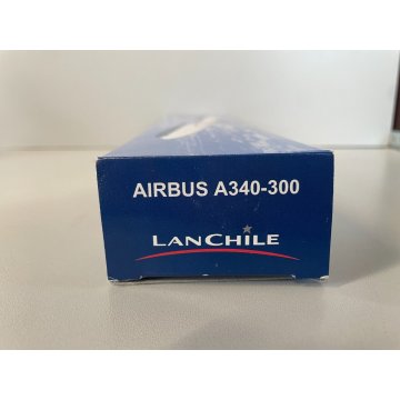 MODELLO STATICO AEREO LanChile AIR BUS A340-300 AIRPLANE Lupa AIRCRAFT Models NL