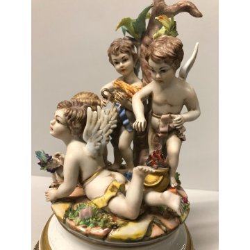 SCULTURA PORCELLANA Capodimonte  GRUPPO FIGURE AMORINI PUTTI QUATTRO STAGIONI