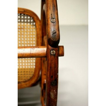 ANTICA SEDIA A DONDOLO IN LEGNO CURVATO PER BAMBINO N° 1 THONET VOLPI ANNI '30