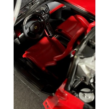 MODELLINO FERRARI Tamiya Scala 1/12 Semi ASSEMBLED PREMIUM Enzo Ferrari ROSSO