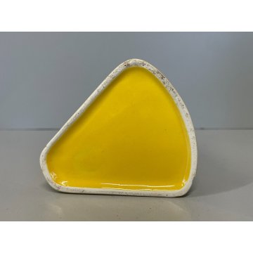 CARAFFA VINTAGE BROCCA CERAMICA SMALTO GIALLO LIMONE TRIANGOLARE 17,5 cm/h '60