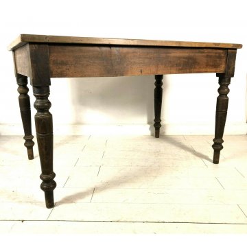 ANTICO TAVOLO in NOCE CASTAGNO CON CASSETTO GAMBE TORNITE 1800 EPOCA 130x86x81H