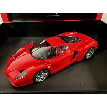 MODELLINO FERRARI Tamiya Scala 1/12 Semi ASSEMBLED PREMIUM Enzo Ferrari ROSSO