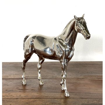 SCULTURA FIGURA CAVALLO in LAMINA METALLO COLOR ARGENTO FIGURE HORSE VINTAGE