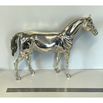 SCULTURA FIGURA CAVALLO in LAMINA METALLO COLOR ARGENTO FIGURE HORSE VINTAGE