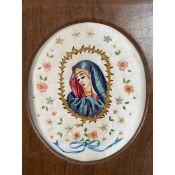 ANTICO QUADRO RICAMO RELIGIOSO OVALE MADONNA SETA CORNICE LEGNO EPOCA '900