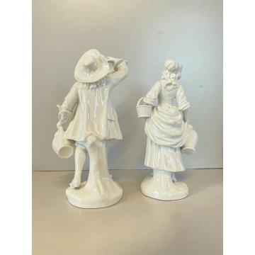 COPPIA FIGURE PORCELLANA BIANCA Ginori Doccia Capodimonte "Vecchi Mestieri" XX