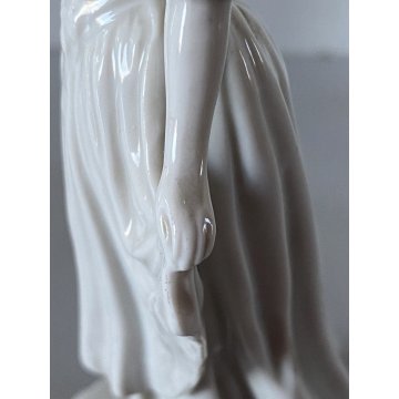 COPPIA STATUINE PORCELLANA BIANCA Ginori Capodimonte DAMA CAVALIERE XX sec.