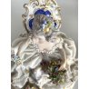 STATUINA PORCELLANA San Marco Novi DAMA SEDUTA ABITO PIZZO TULLE CESTINO FIORI