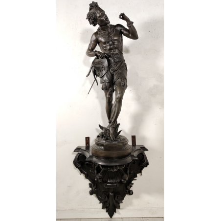 ANTICA SCULTURA GUERRIERO AFRICANO Hindou EPOCA 1800 ANTIMONIO BRONZO Capitello
