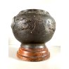 ANTICO VASO CACHE POT BRONZO PATINA DECORO RILIEVO FENICE INDOCINA ø 19,5cm '20