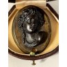 ANTICO CAMEO VULCANITE VITTORIANO spilla ciondolo fine '800 DONNA GRECA gioiello
