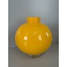 VASO SFERA DESIGN VETRO SOFFIATO BIANCO GIALLO INCAMICIATO BY VALDARNESE ANNI 70