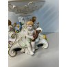 ALZATA CERAMICA CAPODIMONTE PUTTI MUSICISTI ANGIOLETTI DECORO FIORI VASO COPPA
