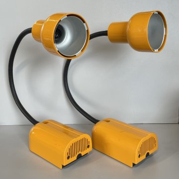 COPPIA APPLIQUE GIALLE ARTEMIDE THOLOS STUDIO E. Gismondi ITALIA LAMPADE VINTAGE