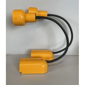COPPIA APPLIQUE GIALLE ARTEMIDE THOLOS STUDIO E. Gismondi ITALIA LAMPADE VINTAGE