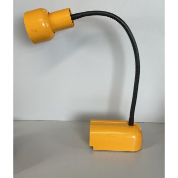 COPPIA APPLIQUE GIALLE ARTEMIDE THOLOS STUDIO E. Gismondi ITALIA LAMPADE VINTAGE