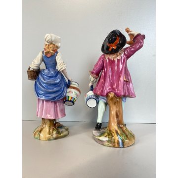 COPPIA SCULTURA CERAMICA POLICROMA Richard Ginori Capodimonte ACQUAIOLA/O '900