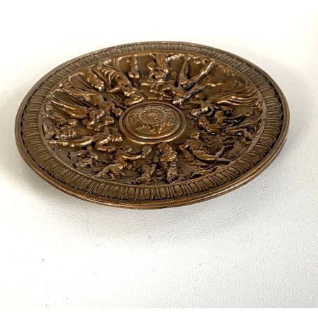 ANTICO PICCOLO PIATTO DECORATIVO BRONZO BASSORILIEVO FIGURE MITOLOGICHE ø 16 cm