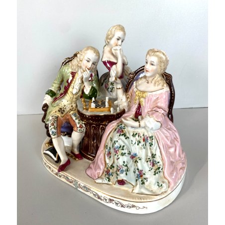 SCULTURA PORCELLANA POLICROMA GRUPPO GIOCO degli SCACCHI DRESDA MEISSEN '900