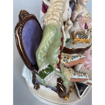 SCULTURA PORCELLANA POLICROMA GRUPPO GIOCO degli SCACCHI DRESDA MEISSEN '900