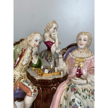 SCULTURA PORCELLANA POLICROMA GRUPPO GIOCO degli SCACCHI DRESDA MEISSEN '900