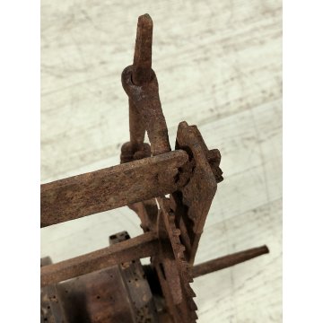 ANTICO Girarrosto MECCANICO da CAMINO epoca 1700 FERRO BATTUTO Strumento a Peso