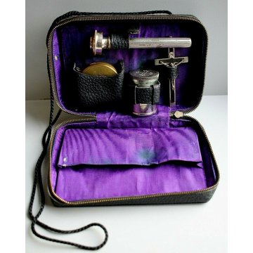 ANTICO SET PORTA VIATICO CAPPELLANO MILITARE PELLE NERA INTERNO VIOLA RELIGIOSO