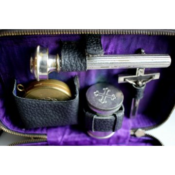 ANTICO SET PORTA VIATICO CAPPELLANO MILITARE PELLE NERA INTERNO VIOLA RELIGIOSO