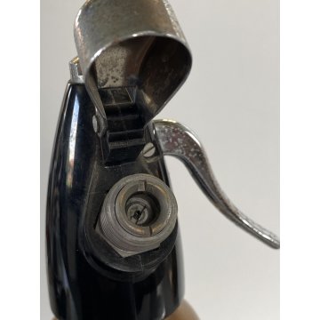 SELTZ SIFONE SODA  BRONZE SIFON Sparklets BOC MADE IN ENGLAND Serial number SHUV