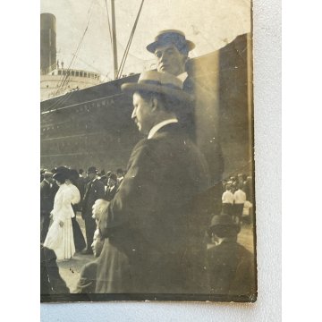 RARISSIMA UNICA FOTOGRAFIA EPOCA 1900 NAVE LUSITANIA ANIMATA PORTO Transatlantic