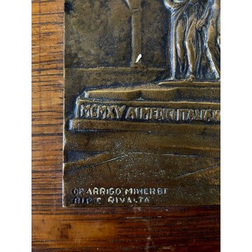 PLACCA BRONZO BASSORILIEVO A. Minerbi MONUMENTO Medici Caduti Italiani WWI 15-18