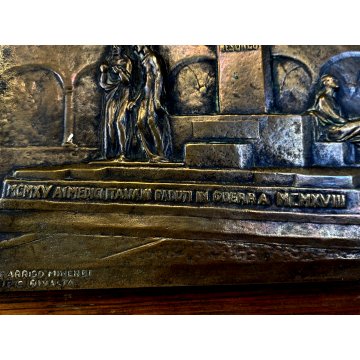 PLACCA BRONZO BASSORILIEVO A. Minerbi MONUMENTO Medici Caduti Italiani WWI 15-18
