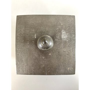 ANTICA SCATOLA PELTRO COPERCHIO DECORO INCISO POESIA SCENE RURALI GERMANY '30