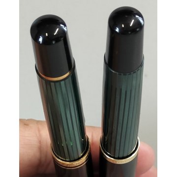 PELIKAN SOUVERAN Penna Stilografica M600 + Penna Sfera NERO VERDE Righe BOX nibF
