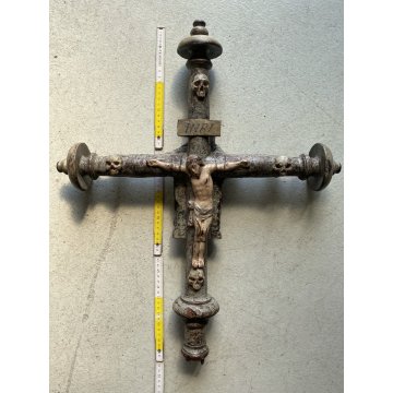 INSEGNA PROCESSIONALE CROCIFISSO LEGNO SCOLPITO 2 LATI PIETA' CORPUS CHRISTI 600