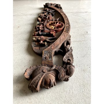 ANTICA CHIAVE CARRO SICILIANO FREGIO LEGNO SCOLPITO BASSORILIEVO POLICROMO '900