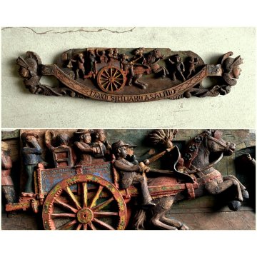 ANTICA CHIAVE CARRO SICILIANO FREGIO LEGNO SCOLPITO BASSORILIEVO POLICROMO '900
