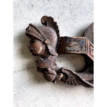 ANTICA CHIAVE CARRO SICILIANO FREGIO LEGNO SCOLPITO BASSORILIEVO POLICROMO '900
