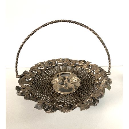 ANTICO CESTINO CENTROTAVOLA VITTORIANO MANICO METALLO DECORO SBALZO FIORI FOGLIE