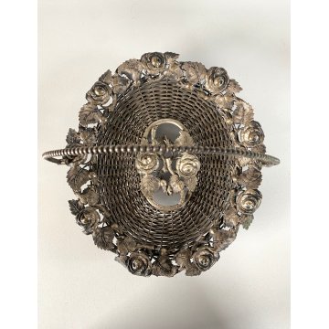ANTICO CESTINO CENTROTAVOLA VITTORIANO MANICO METALLO DECORO SBALZO FIORI FOGLIE