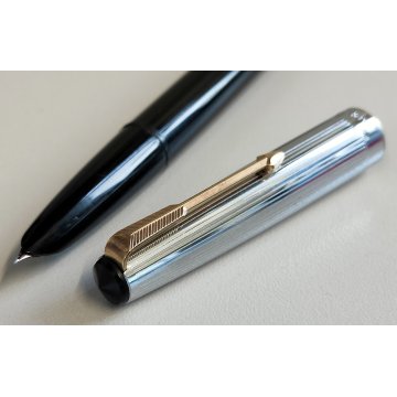 ANTICA PENNA STILOGRAFICA Parker 17 color NERO ARGENTO anni 60 OLD FOUNTAIN PEN
