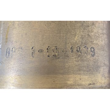 GRANDE VASO OTTONE BOSSOLO PROIETTILE 1979 ARTIGLIERIA GUERRA VASE MISSILE EPOCA