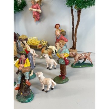 ANTICO LOTTO RELIGIOSO STATUINE PRESEPE 42 PZ C.C MILANO CONFALONIERI GESSO OLD