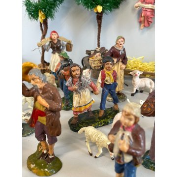 ANTICO LOTTO RELIGIOSO STATUINE PRESEPE 42 PZ C.C MILANO CONFALONIERI GESSO OLD