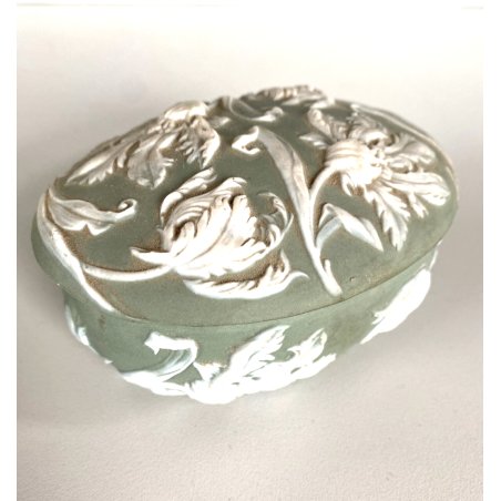 SCATOLINA COPERCHIO PORCELLANA BISCUIT VERDE DECORI FLOREALI